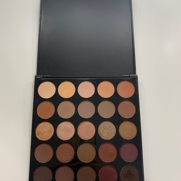 Morphe 25B Palette - Picture 3 of 3
